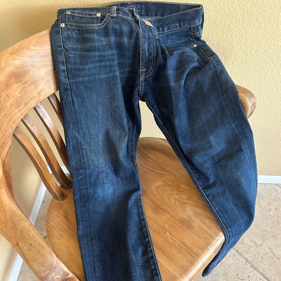 Mens Luck Brand 29x28 dark wash denim - Picture 1 of 3